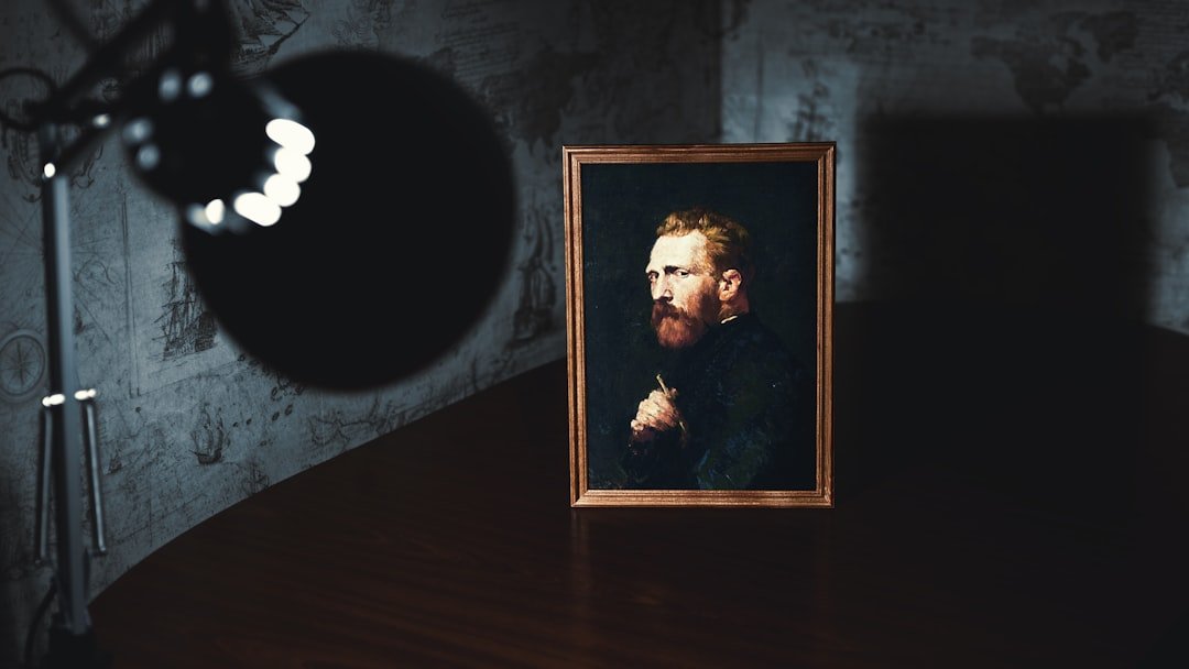 gallery-01 Bearded man portrait and lamp